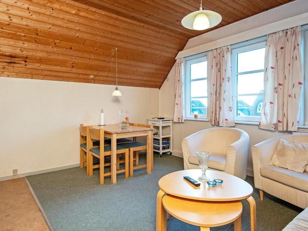 4 Person Holiday Home In R M Sønderby Extérieur photo